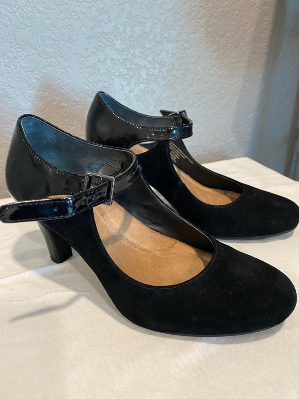 Giani Bernini Black Suede Mary Jane Heels with Patent Strap